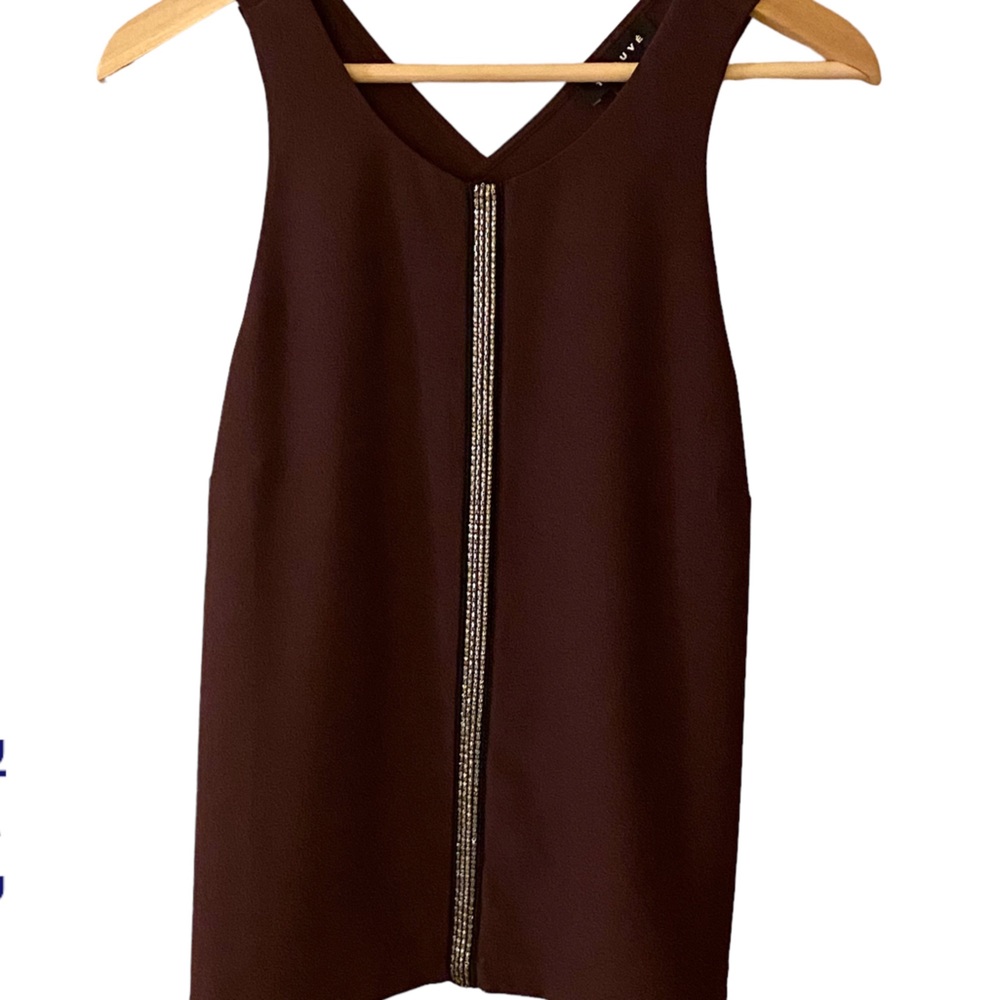 NWOT - Trouve - Nordstrom - Plum Sleeveless Blouse Beaded accent - Size Small -